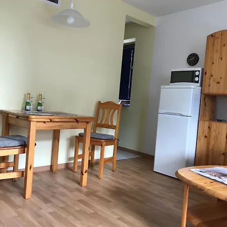 Lolo'S Ferienwohnung Busum Exterior photo